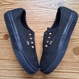 Vans Authentic Sz 3Y Gore Gold Studs Black Slip Ons low